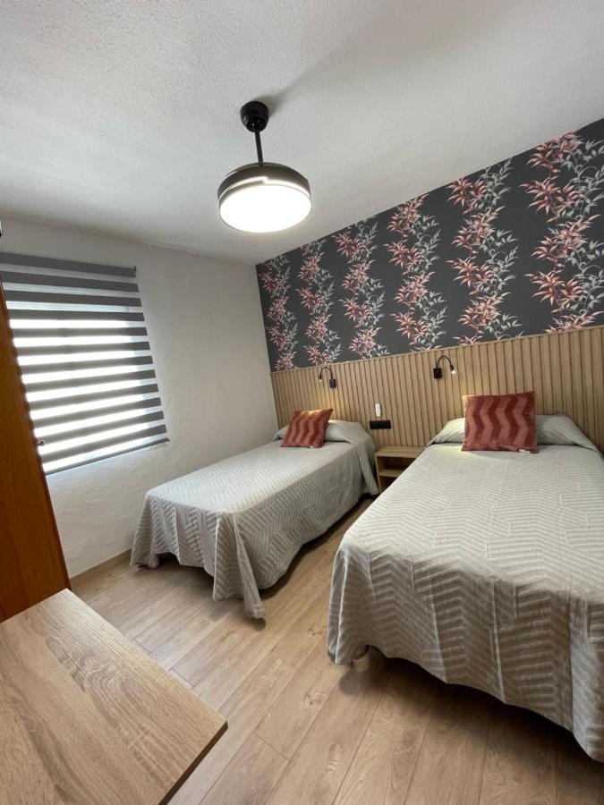 Hostal Calderon De La Barca Zalamea de la Serena エクステリア 写真