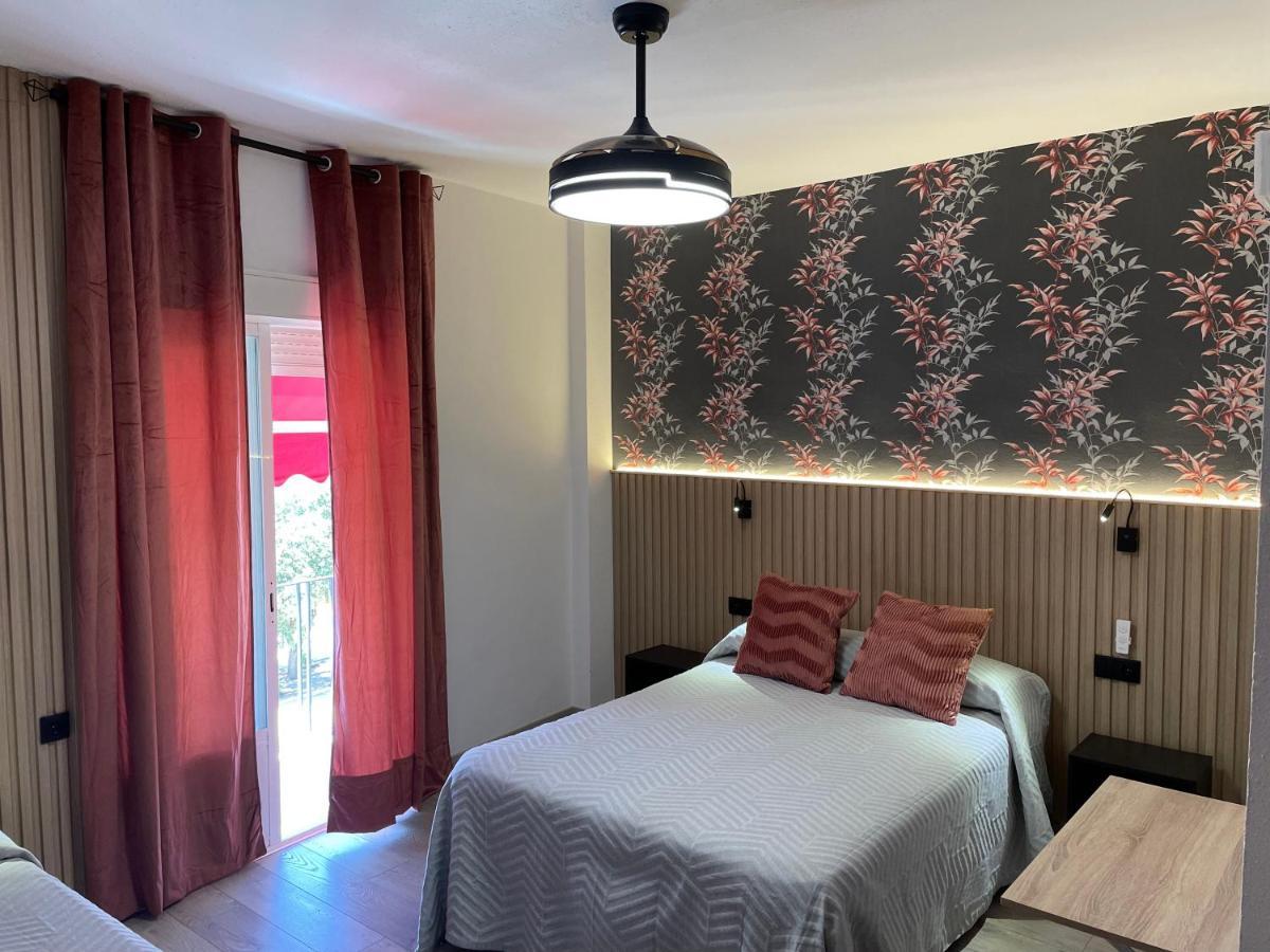 Hostal Calderon De La Barca Zalamea de la Serena エクステリア 写真