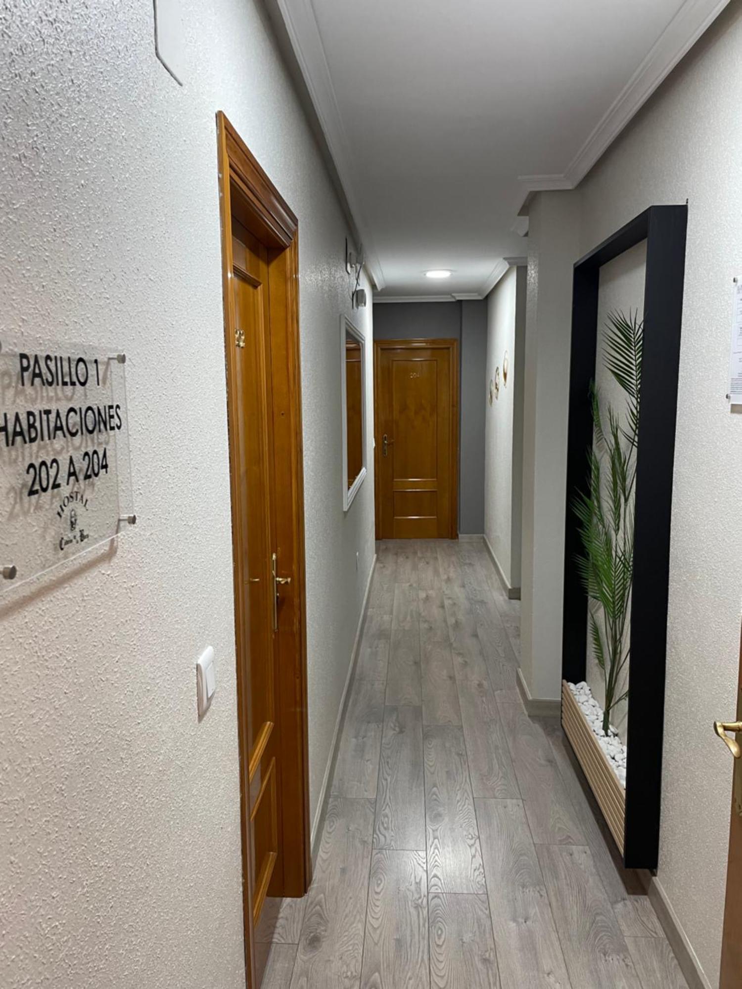 Hostal Calderon De La Barca Zalamea de la Serena エクステリア 写真