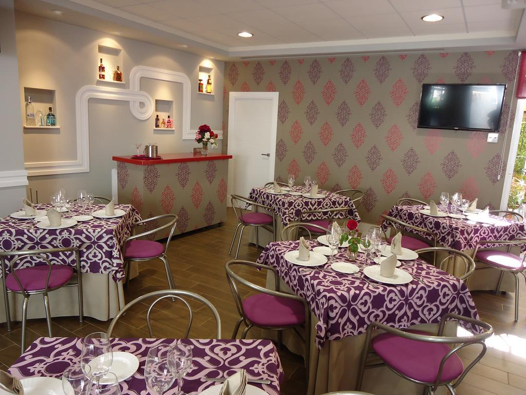 Hostal Calderon De La Barca Zalamea de la Serena エクステリア 写真